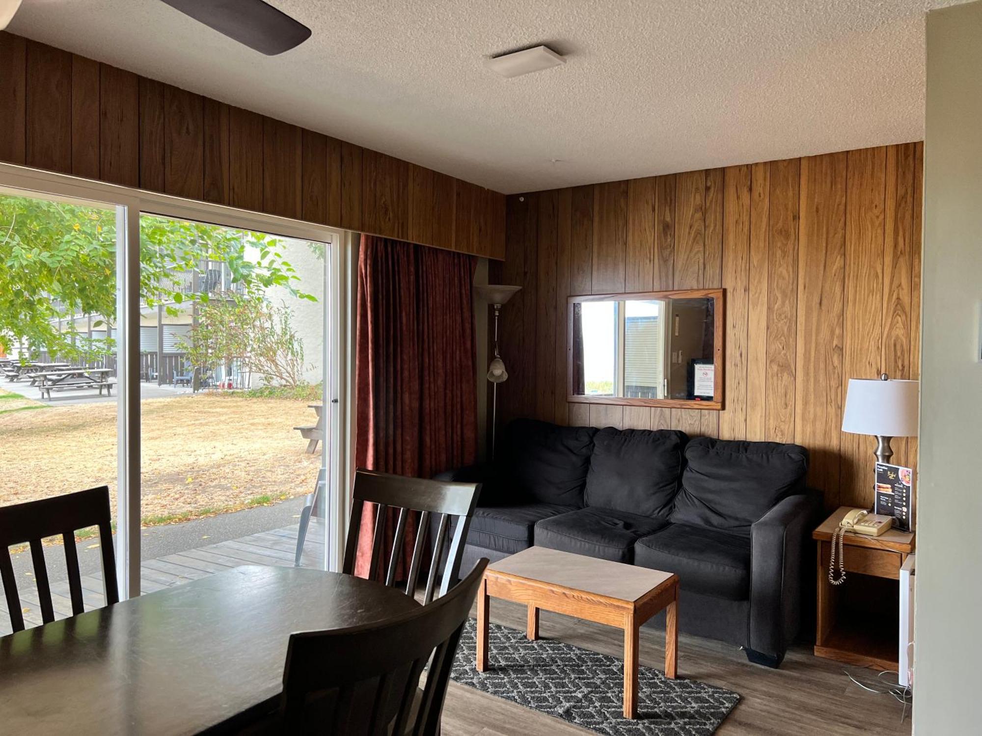 Sea Edge Motel Parksville Camera foto